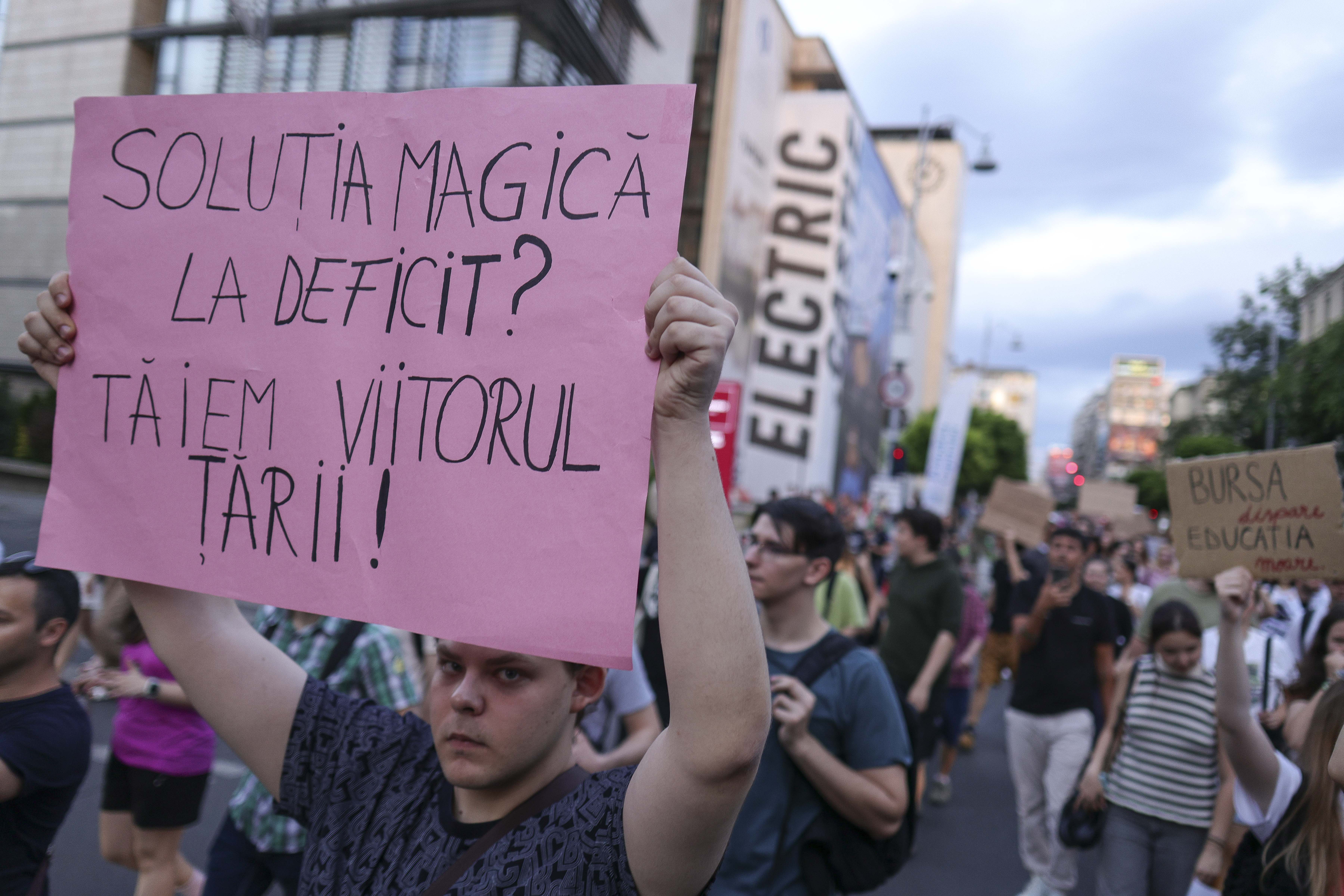 Studenții amenință cu noi proteste: „Anul universitar nu poate începe așa”. Care sunt solicitările lor