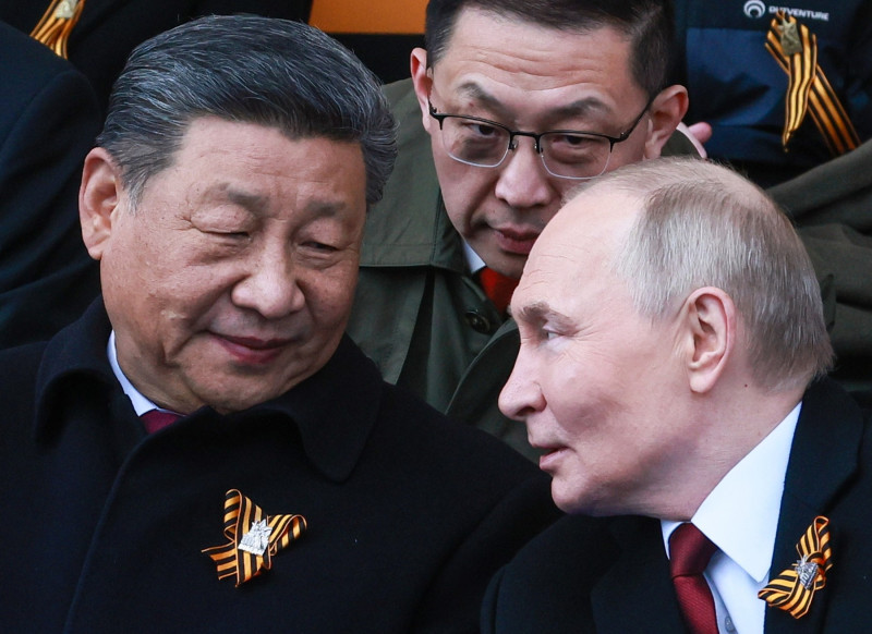 Vladimir Putin și Xi Jinping