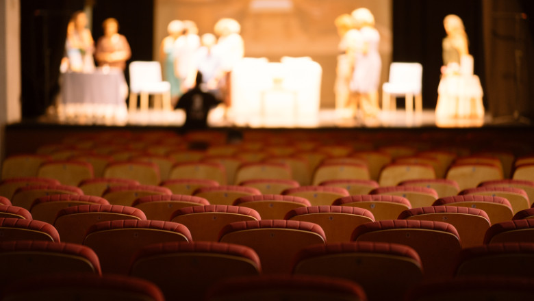 teatru