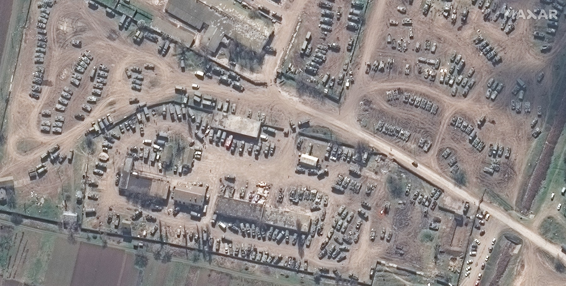 Teritoriile ocupate de Rusia în Ucraina sunt transformate în baze militare gigantice. „Terenuri de pregătire pentru viitoarea invazie”