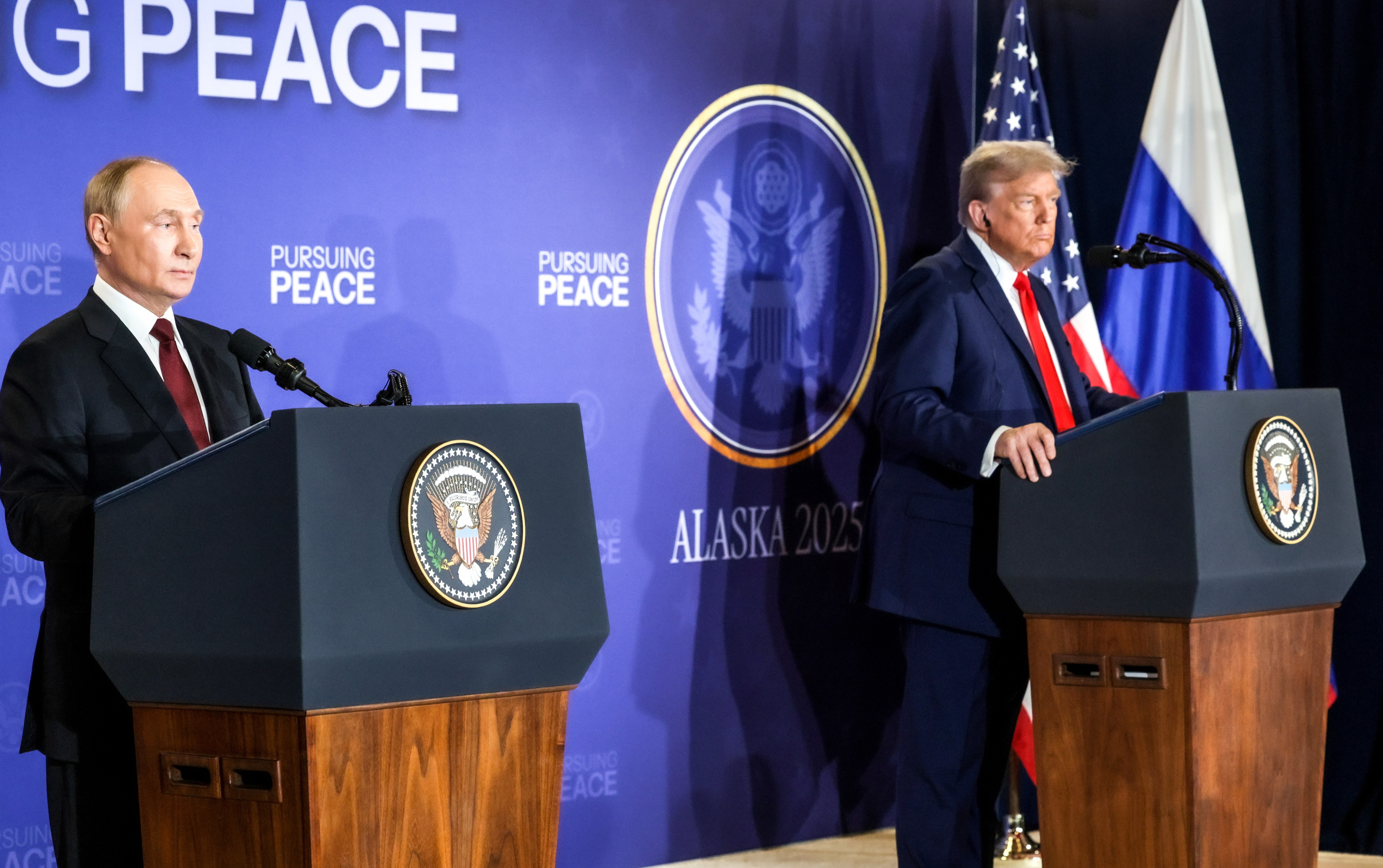 Putin a avut un avantaj în Alaska, dar summitul de la Washington arată că și-a forțat norocul: „Scopul a fost manipularea lui Trump”