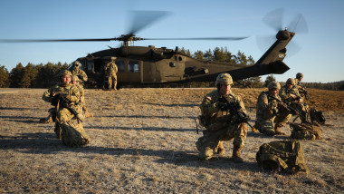 Militari