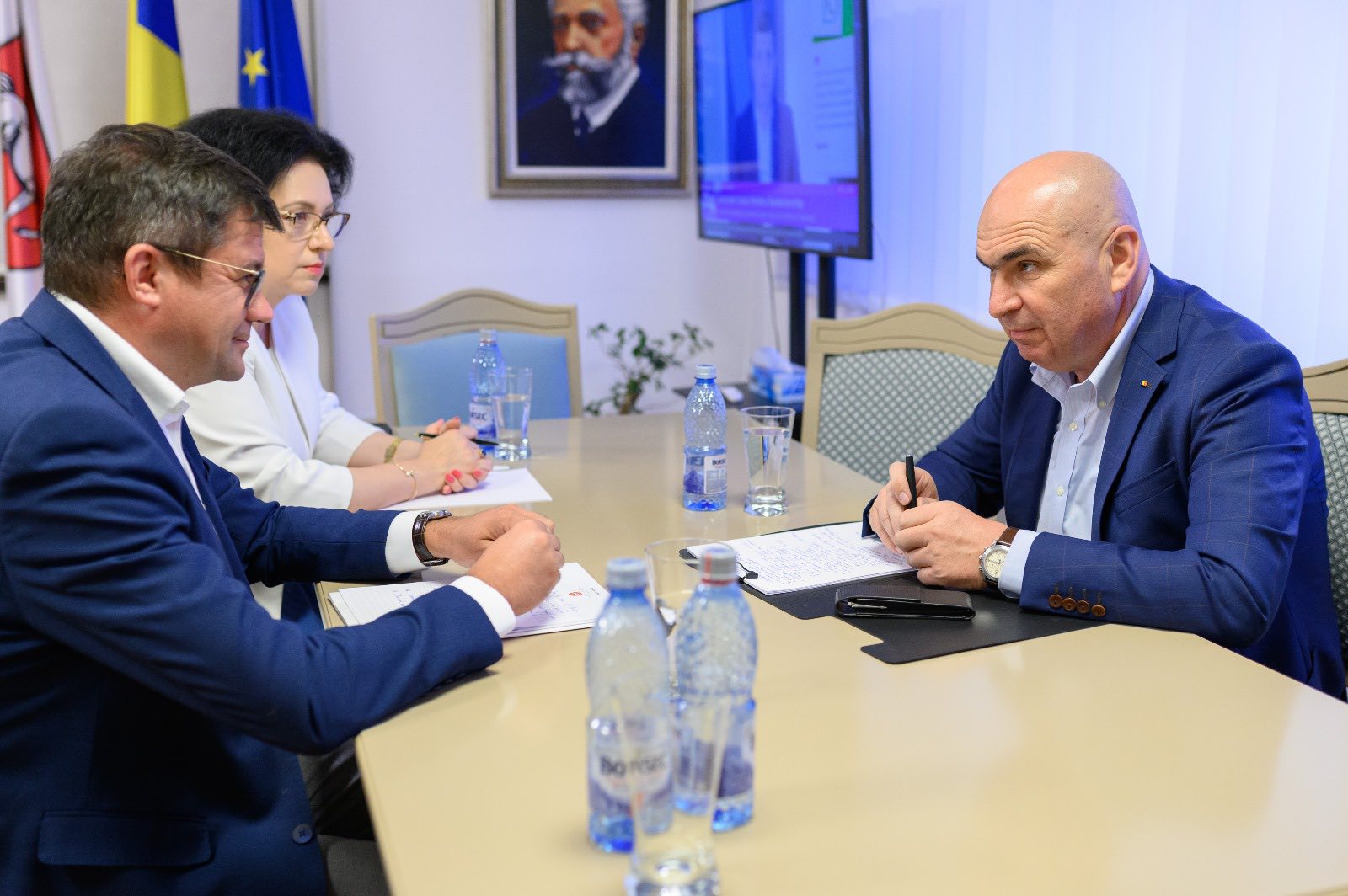 PSD kritizira obisk premierja Bolojana v Iașiju kot "skrivnega"