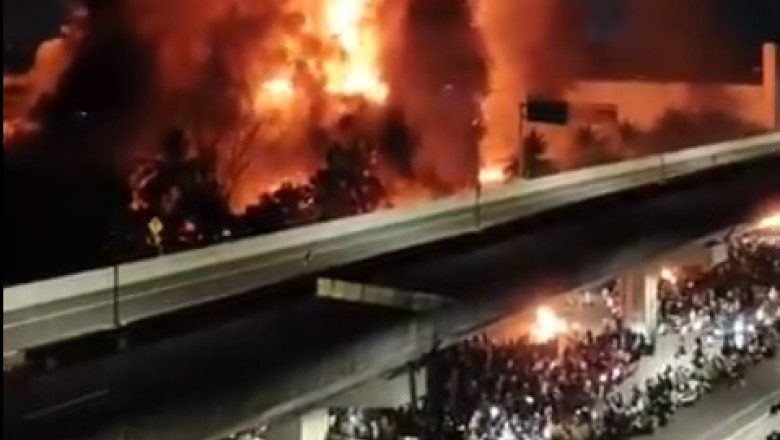 incendiu indonezia makassar