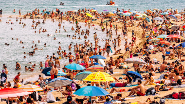turisti la plaja