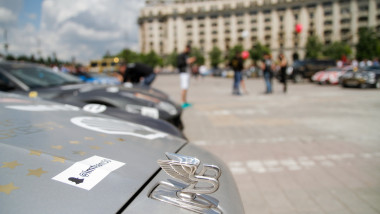 RALIUL MASINILOR DE LUX - GUMBALL 3000 - PIATA CONSTITUTIEI