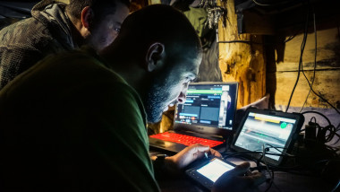 Donbass, Ukraine, August 17, 2025 Ukrainian soldiers, using offensive drones, hold a position on the southern front. The drone war rages in Ukraine an