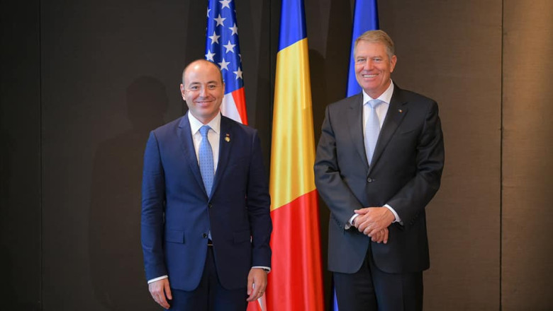 Klaus Iohannis, sfetnic pentru demnitarii români. „Este nevoie totuşi de expertiza unui om care a petrecut 10 ani la Cotroceni”
