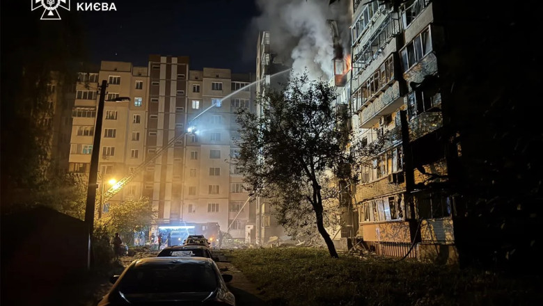 Cel puțin doi morți și 13 răniţi la Kiev, după un atac cu drone ruseşti asupra clădirilor rezidenţiale din capitala Ucrainei