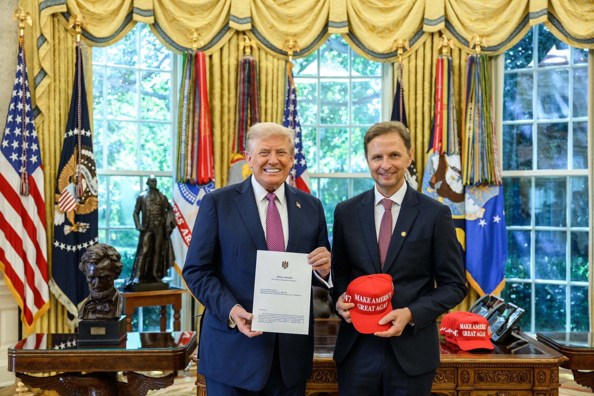 Mesajul lui Donald Trump pentru Republica Moldova. În țara vecină urmează alegerile parlamentare