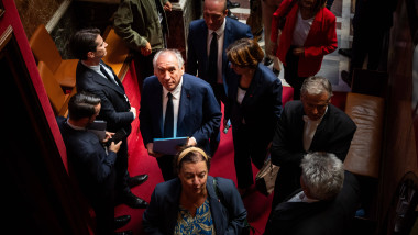 Francois Bayrou în Parlamentul francez.