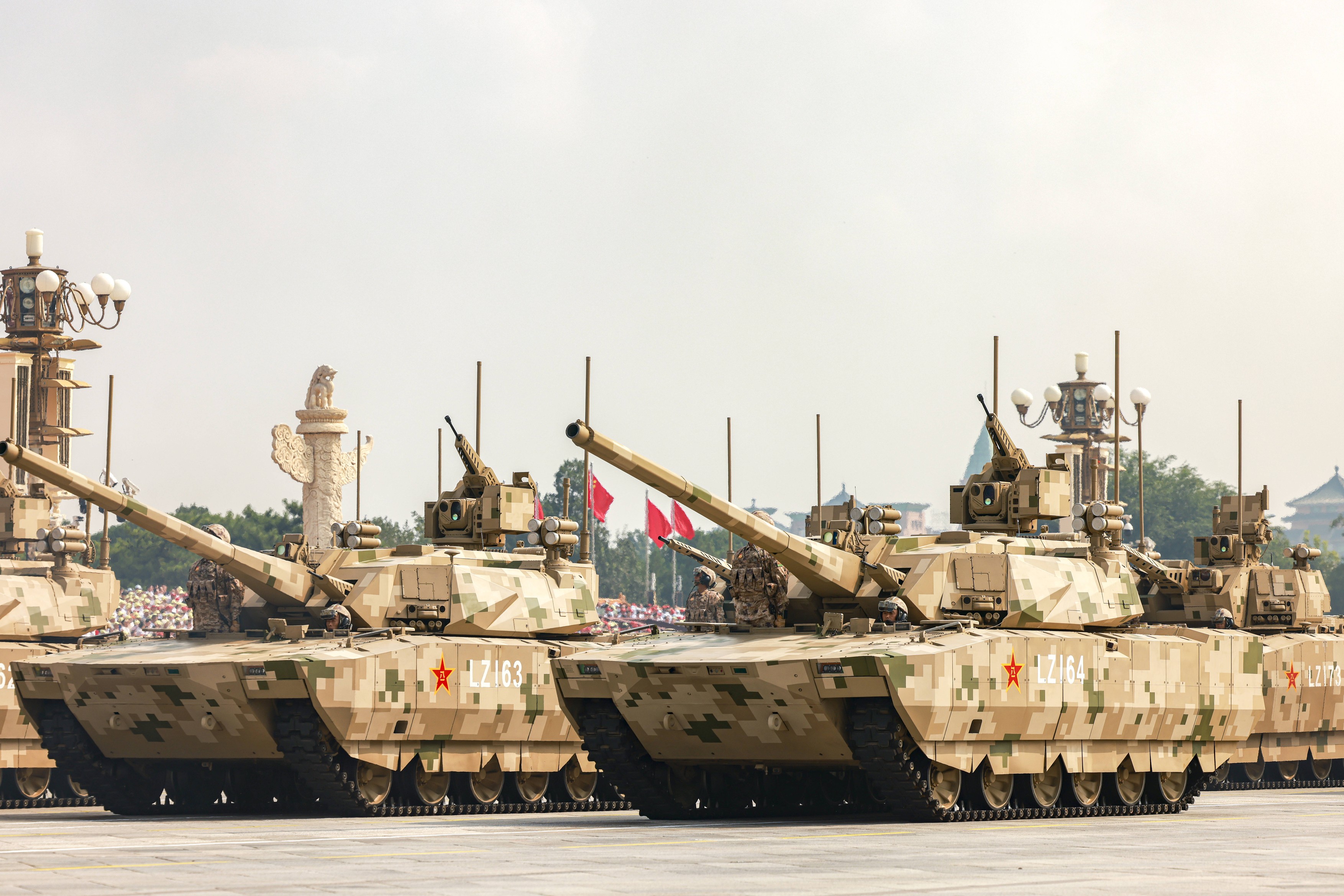 Noul tanc al Chinei care „va revoluționa bătăliile terestre”. Soldații văd câmpul de luptă „ca într-un joc video”