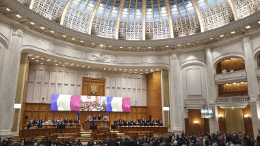 parlamentul romaniei