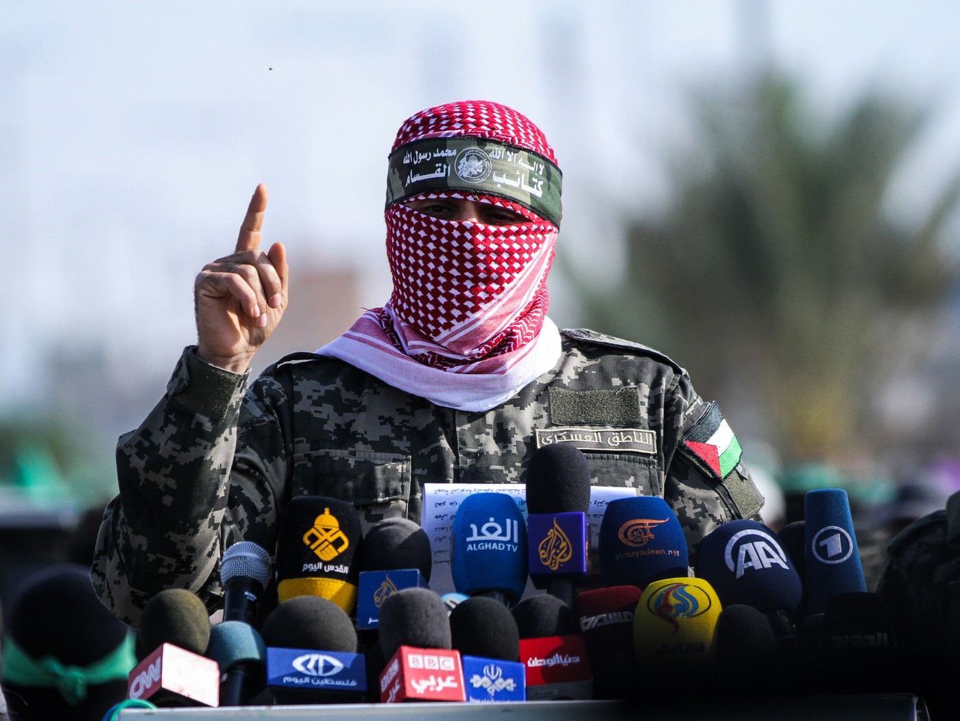 Israelul susține că l-a ucis pe „omul mascat”, un simbol al mișcării Hamas. Cine era Abu Obeida