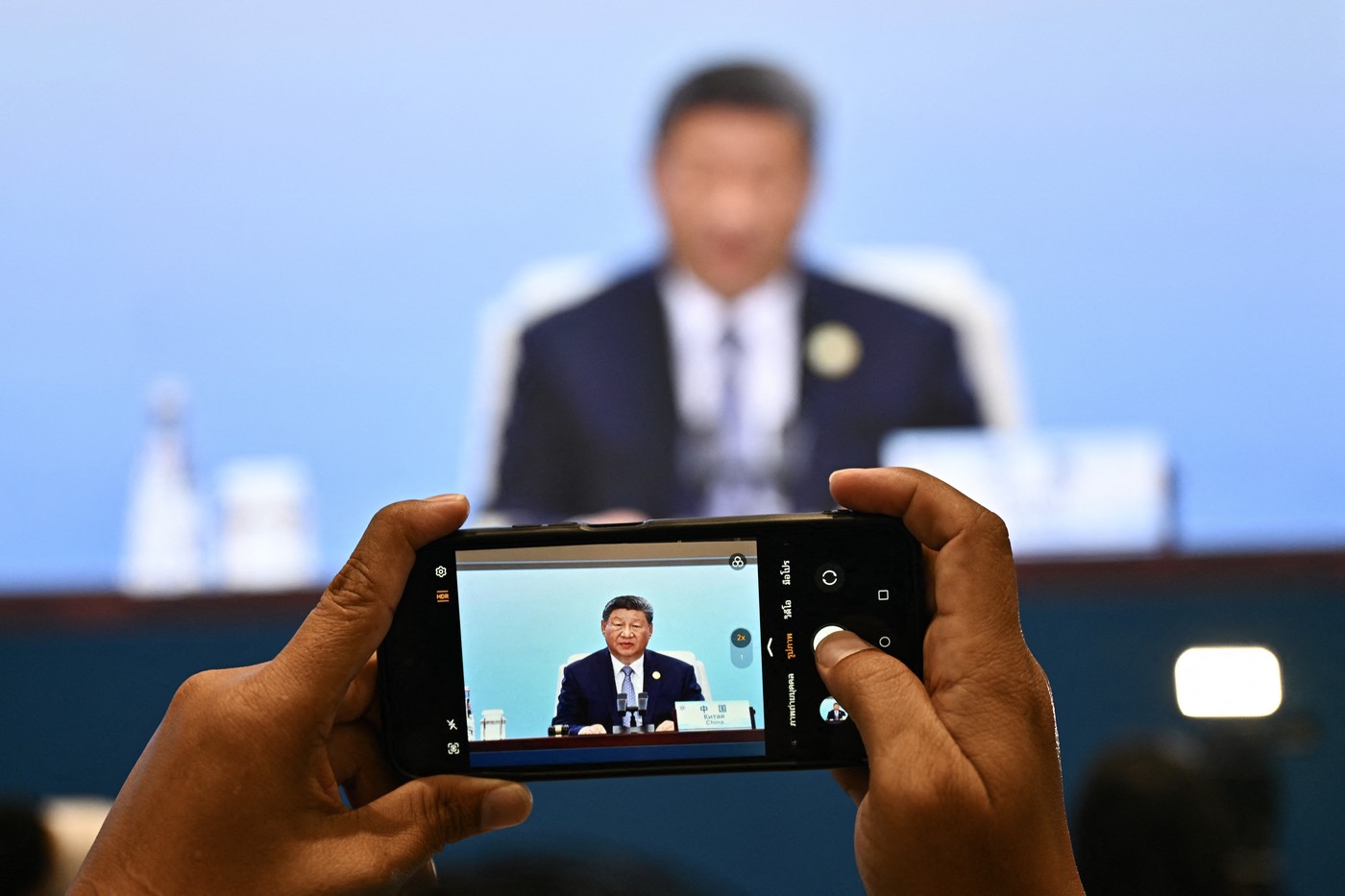 Președintele Chinei a cerut „renunțarea la „mentalitatea Războiului Rece și confruntările între blocuri”