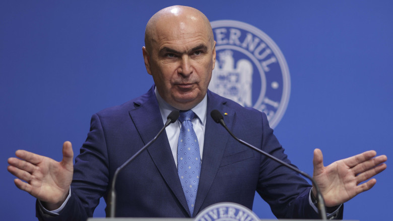 ilie bolojan face declaratii la guvern, gesticuleaza