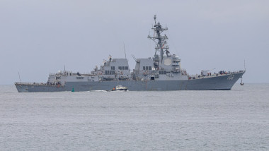 US Navy Destroyer USS Sampson docked in Panama amid regional tensions with Venezuela