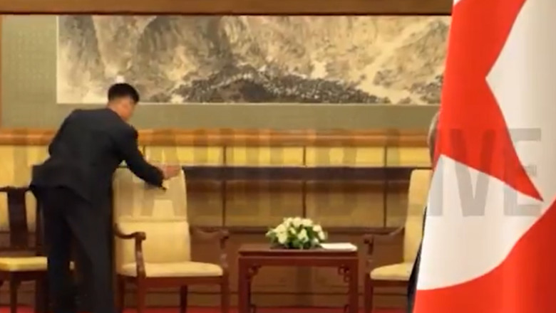 Operațiunea dezinfectarea. Cum șterg nord-coreenii urmele prezenței lui Kim Jong-un în camera în care s-a văzut cu Vladimir Putin