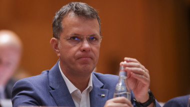 BUCURESTI - PARLAMENT - VOT SI DEZBATERE - MOTIUNI DE CENZURA -