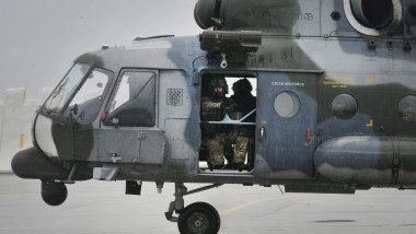 vrtulník Mil Mi-171š, voják, vojenské cvičení Ample Strike II/Odolné nebe 2022