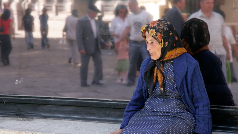 Romania Bucharest street way living poor no money street people country adult habits site occupation job work