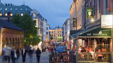 Karl Johans gate, pedestrianised street in the city center, Oslo, Norway, Scandinavia, Europe