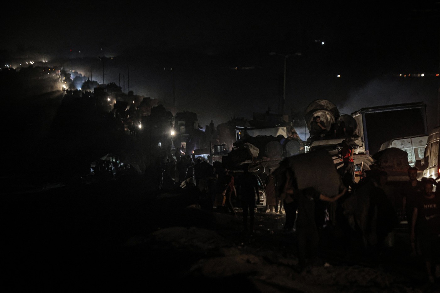 Ofensiva israeliană în orașul Gaza a început. Trump amenință Hamas: „Folosiți ostaticii ca scut uman? Asta este o atrocitate”