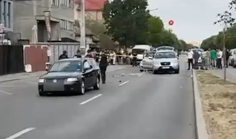 Polițiștii au dovezi că răfuiala mortală de la Craiova a fost premeditată. Patru suspecți au fost ridicați de la priveghiul victimei