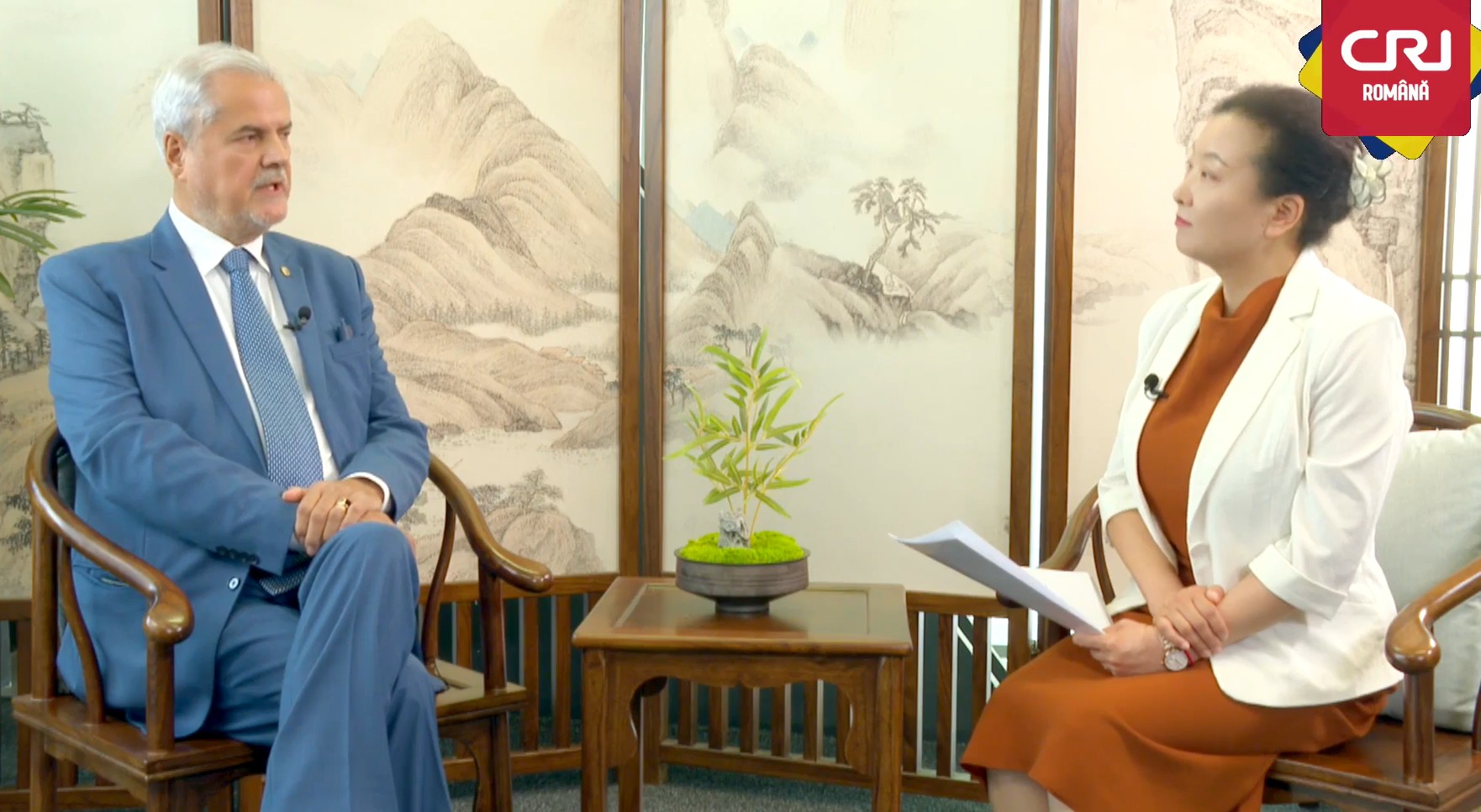Ce a vorbit Adrian Năstase, „un vechi prieten al Chinei” cu presa de stat de la Beijing