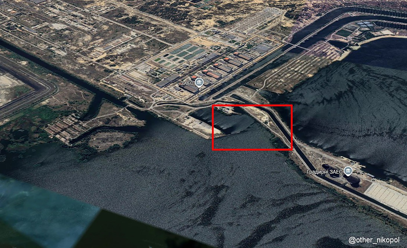 AIEA: Bombardamente lângă centrala nucleară Zaporojie. Observatorii au văzut fum negru din trei locații