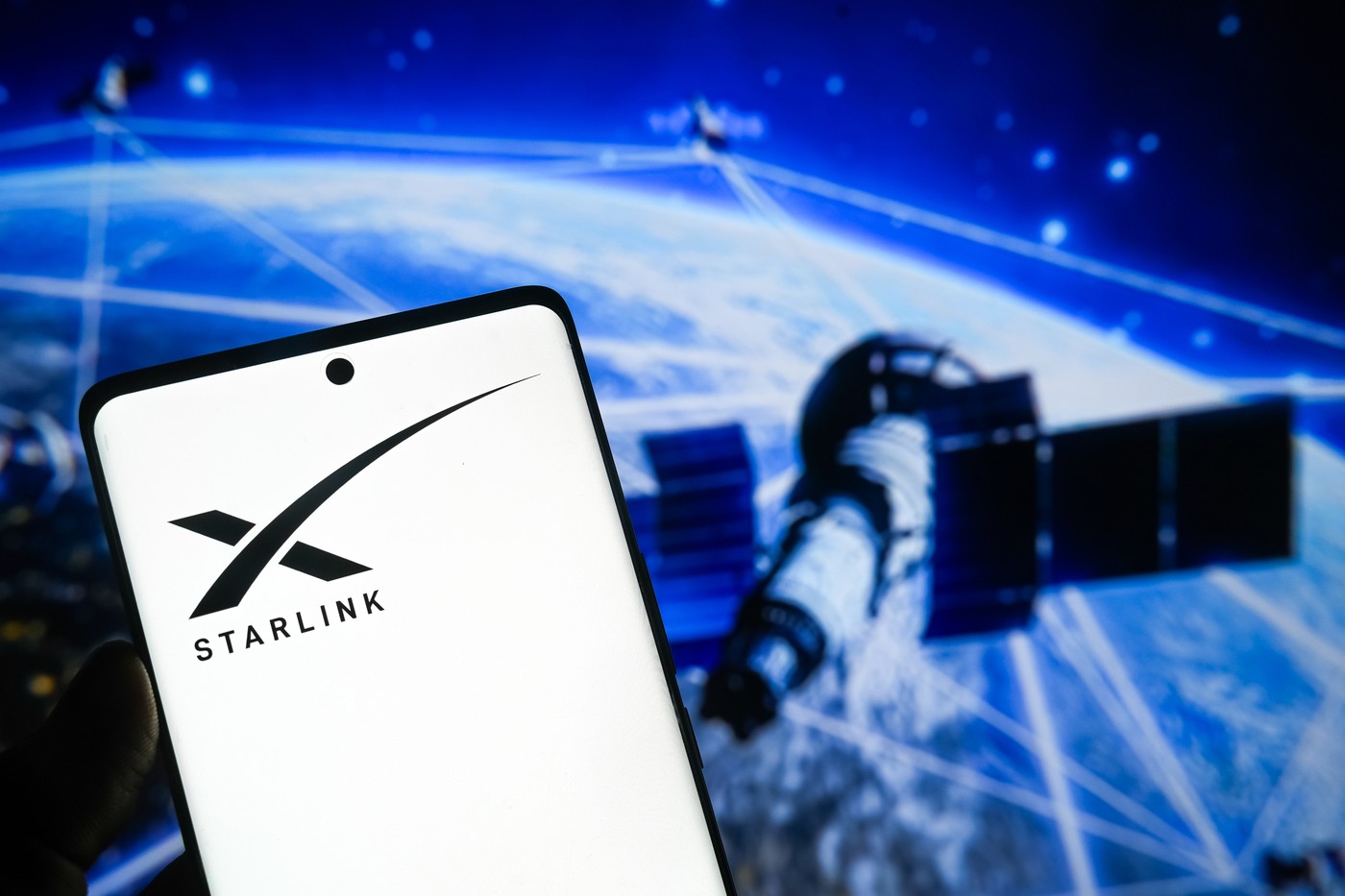 Rusia se pregătește să lanseze un rival pentru serviciul de internet prin satelit al lui Elon Musk, Starlink