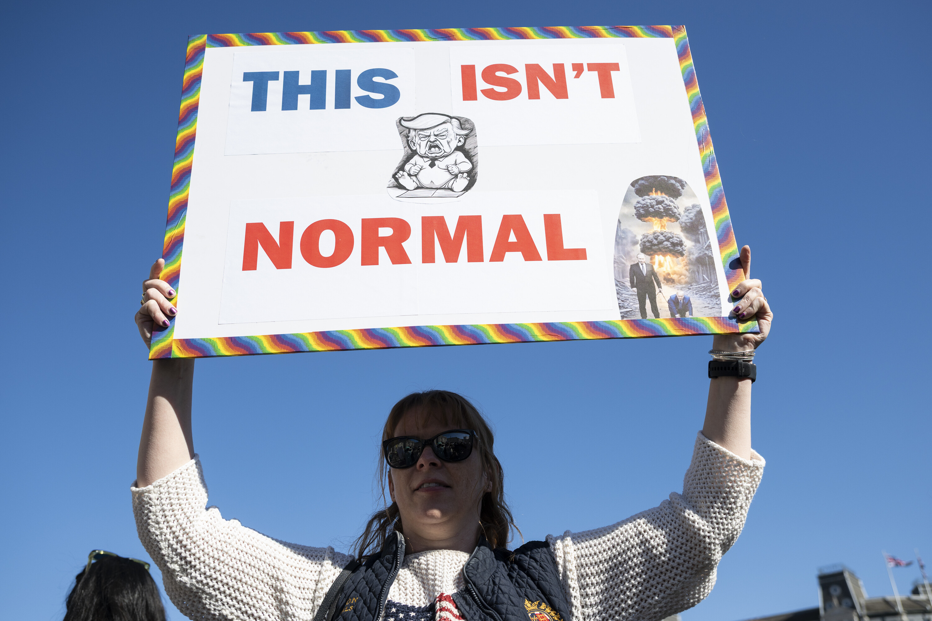 Proteste la Londra față de vizita președintelui american. „Donald Trump reprezintă tot ceea ce urâm”