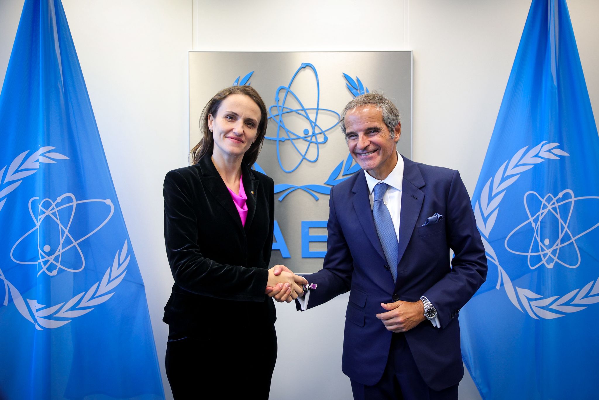 România, lobby pentru dezvoltarea energiei nucleare, la Conferința AIEA. Oana Țoiu și Bogdan Ivan, parte a delegației de la Viena