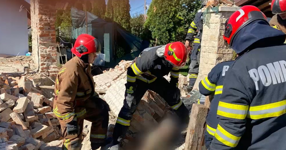 Incident tragic în Câmpina: un bărbat a murit după prăbușirea unui perete