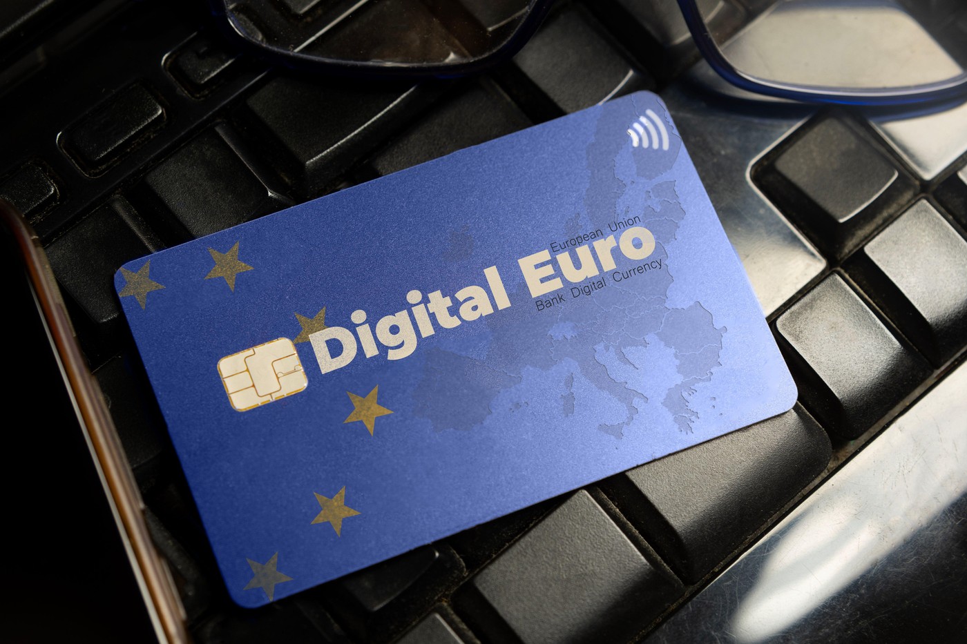 Când ar putea fi lansat euro digital. Miniștrii de Finanțe dezbat viitorul plăților în UE
