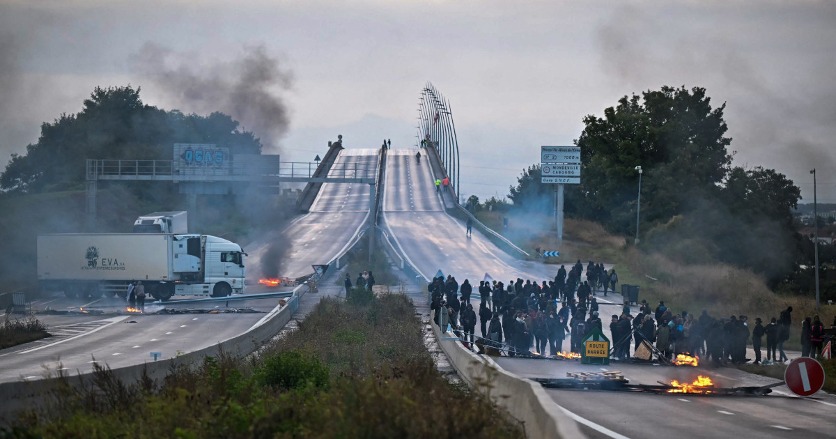 Protestele „Blocați totul” în Franța: 80.000 de polițiști mobilizați