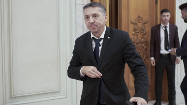 BUCURESTI - PARLAMENT - ANGAJARE RASPUNDERE - MASURI FISCAL-BUGETARE - 1 SEP 2025