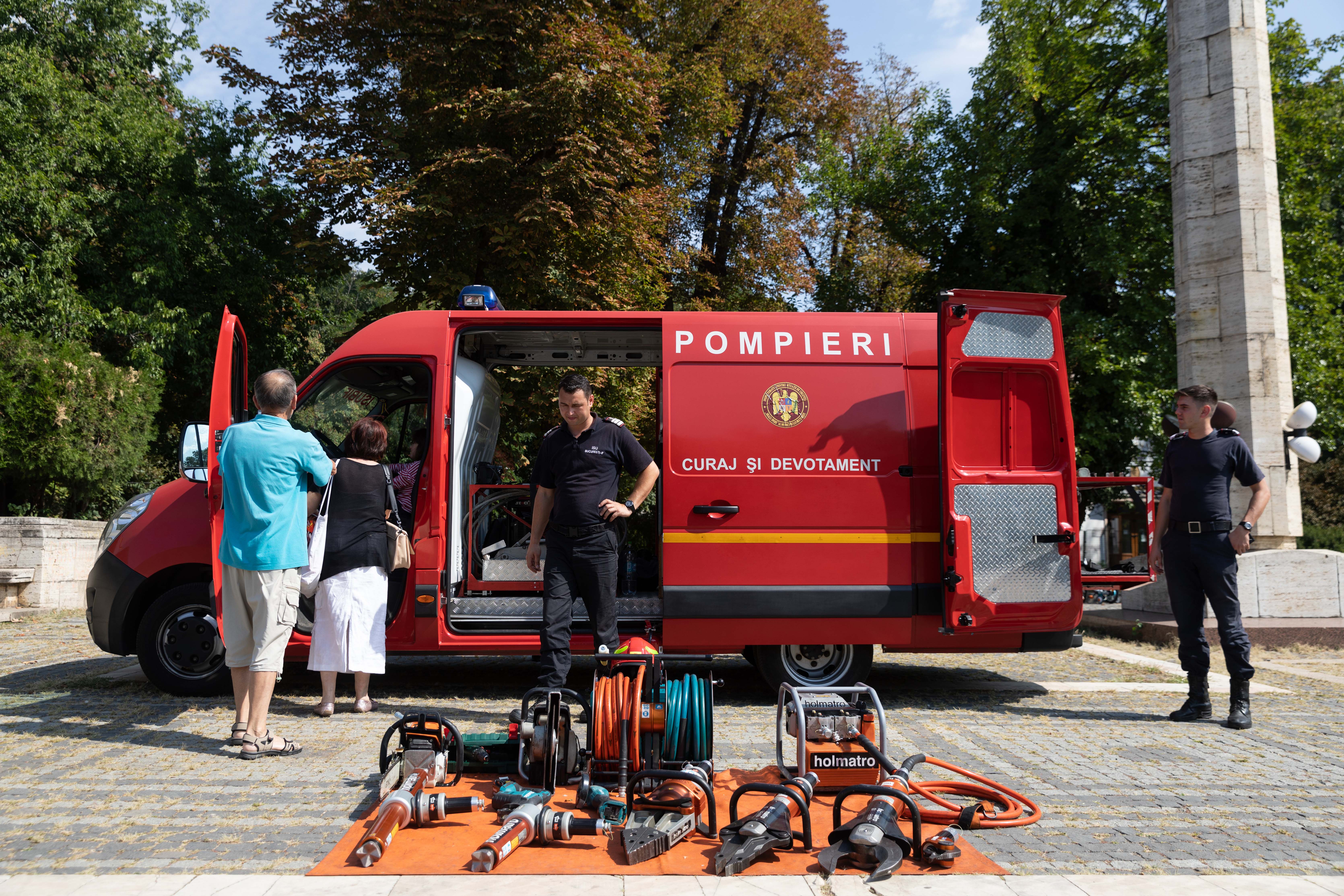 Ziua Pompierilor 2025: Ce expoziții și evenimente sunt organizate în subunitățile din București și din întreaga țară pe 13 septembrie