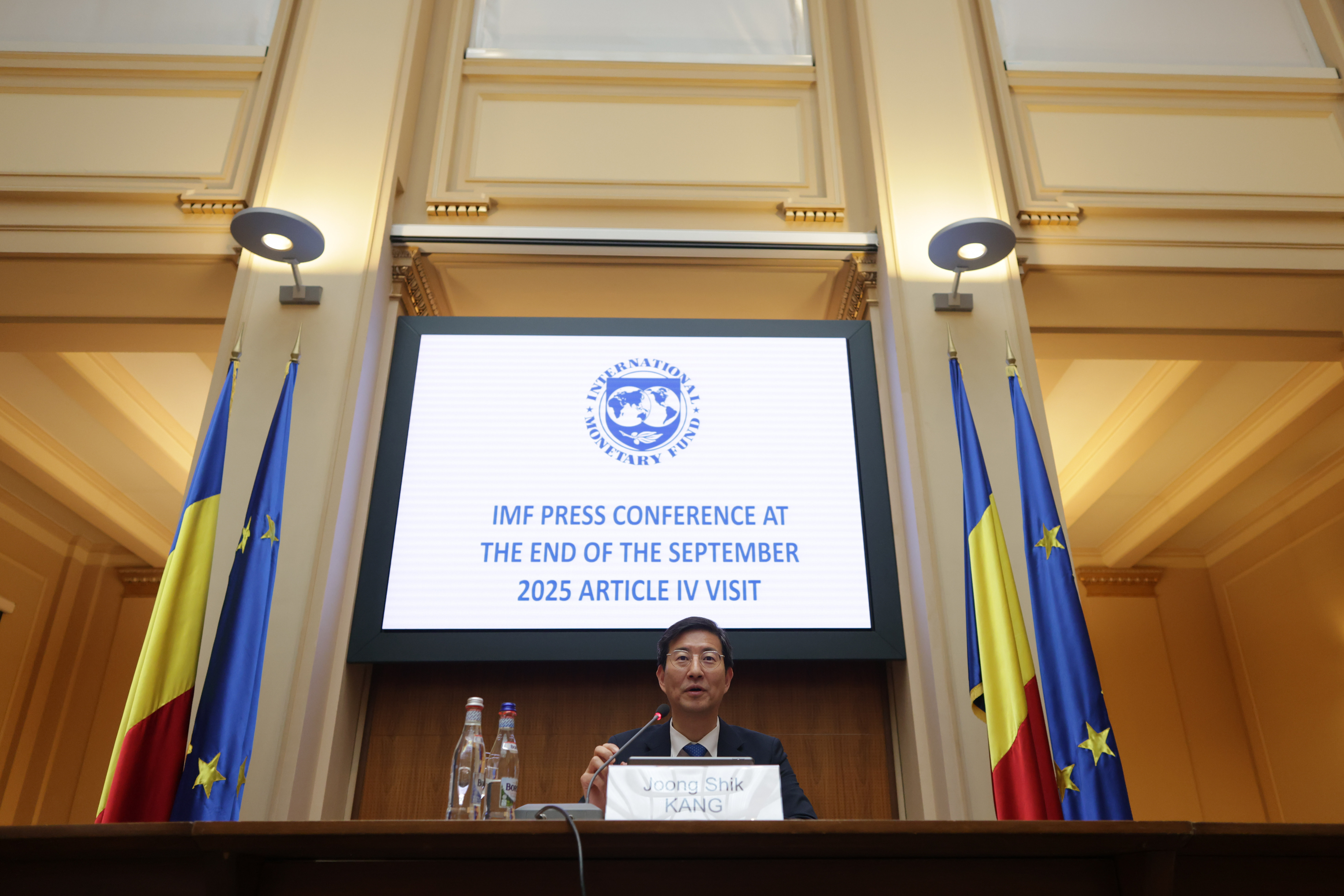 Concluziile delegației FMI după o vizită de zece zile în România. Cum evaluează specialiștii Fondului reformele Guvernului Bolojan