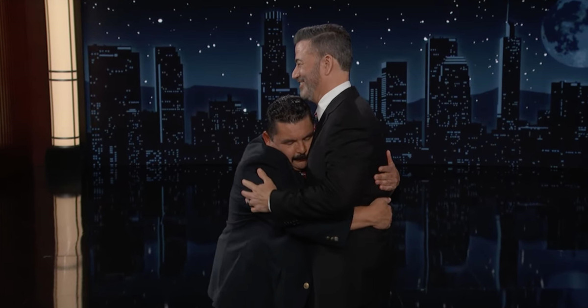 Jimmy Kimmel a revenit înlăcrimat la ABC, Trump critică