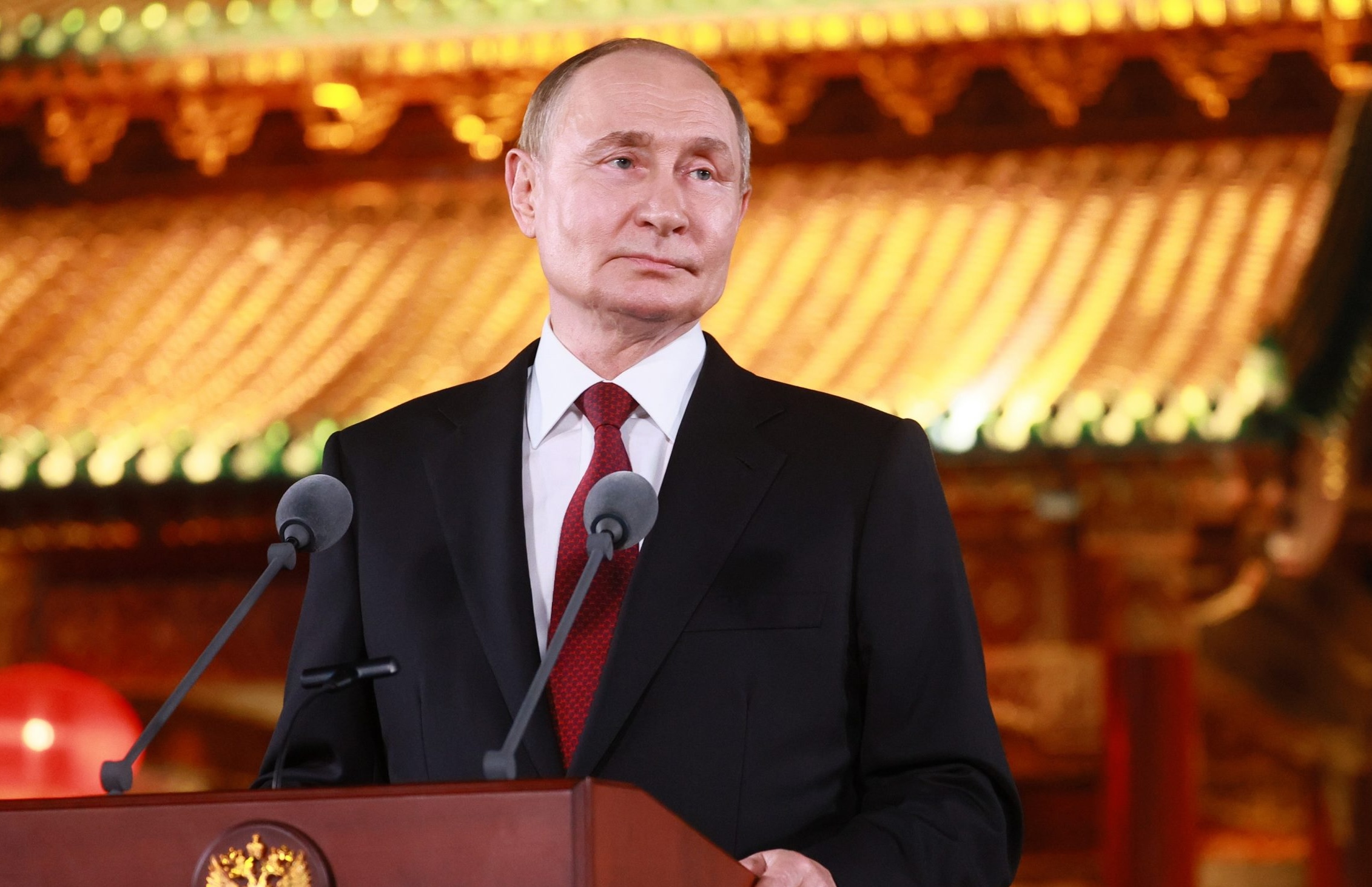 Vladimir Putin crește TVA-ul în Rusia pentru a-și putea susține mașinăria de război. La cât ajunge taxa pe valoarea adăugată