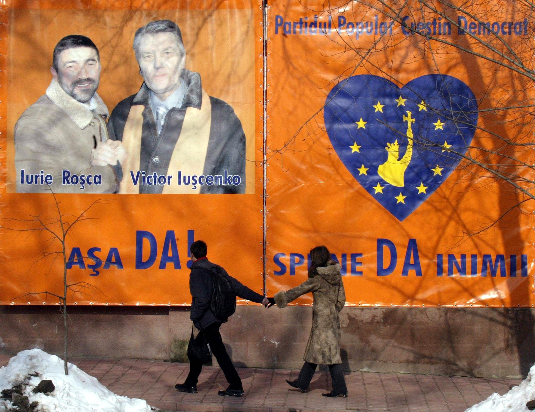 Fostul lider al mișcării unioniste din Republica Moldova a fost condamnat la 4 ani de închisoare. Cine este Iurie Roșca