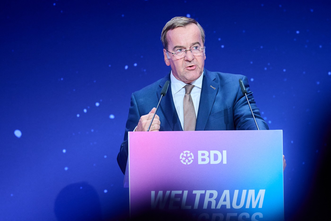 Germania avertizează că sateliții Rusiei îi urmăresc pe cei germani. „Îi pot perturba, orbi, manipula”