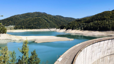 barajul paltinu seaca