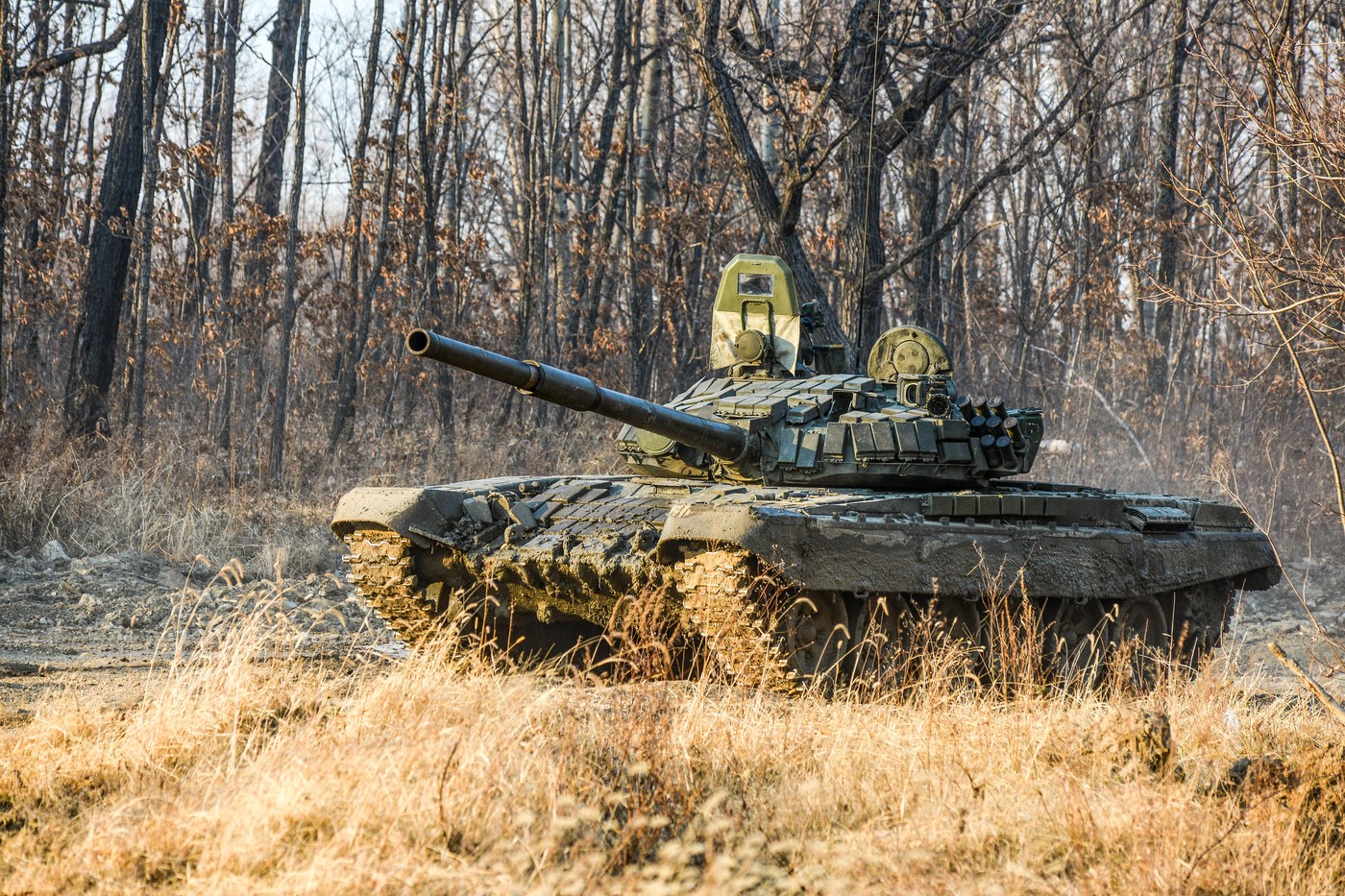 Rusia ar putea repune în funcțiune tancuri T-72A din era sovietică, pe fondul pierderilor militare tot mai mari