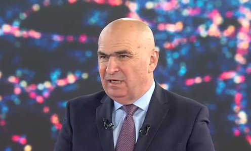 Premierul Bolojan a dezvăluit că unii directori de companii și-au mărit indemnizațiile cu 40-50%. Trei exemple din zona de transporturi