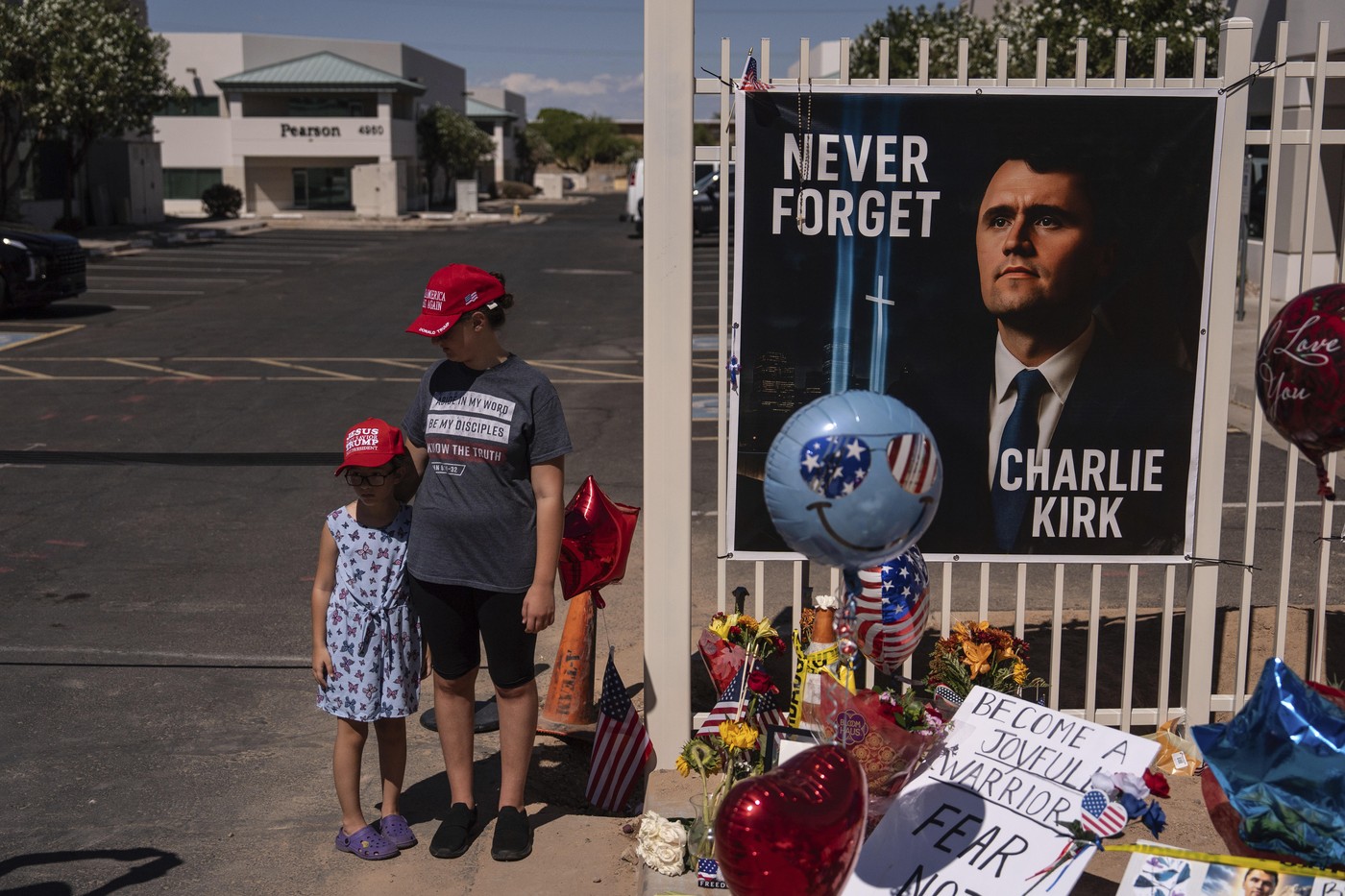 Înmormântarea lui Charlie Kirk: Ceremonie grandioasă în Arizona, cu Trump și JD Vance printre vorbitori