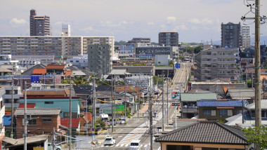 View_of_Zengo-Station_Area_overlooked_from_Uchiyama,_Sakae-cho_Toyoake_2018