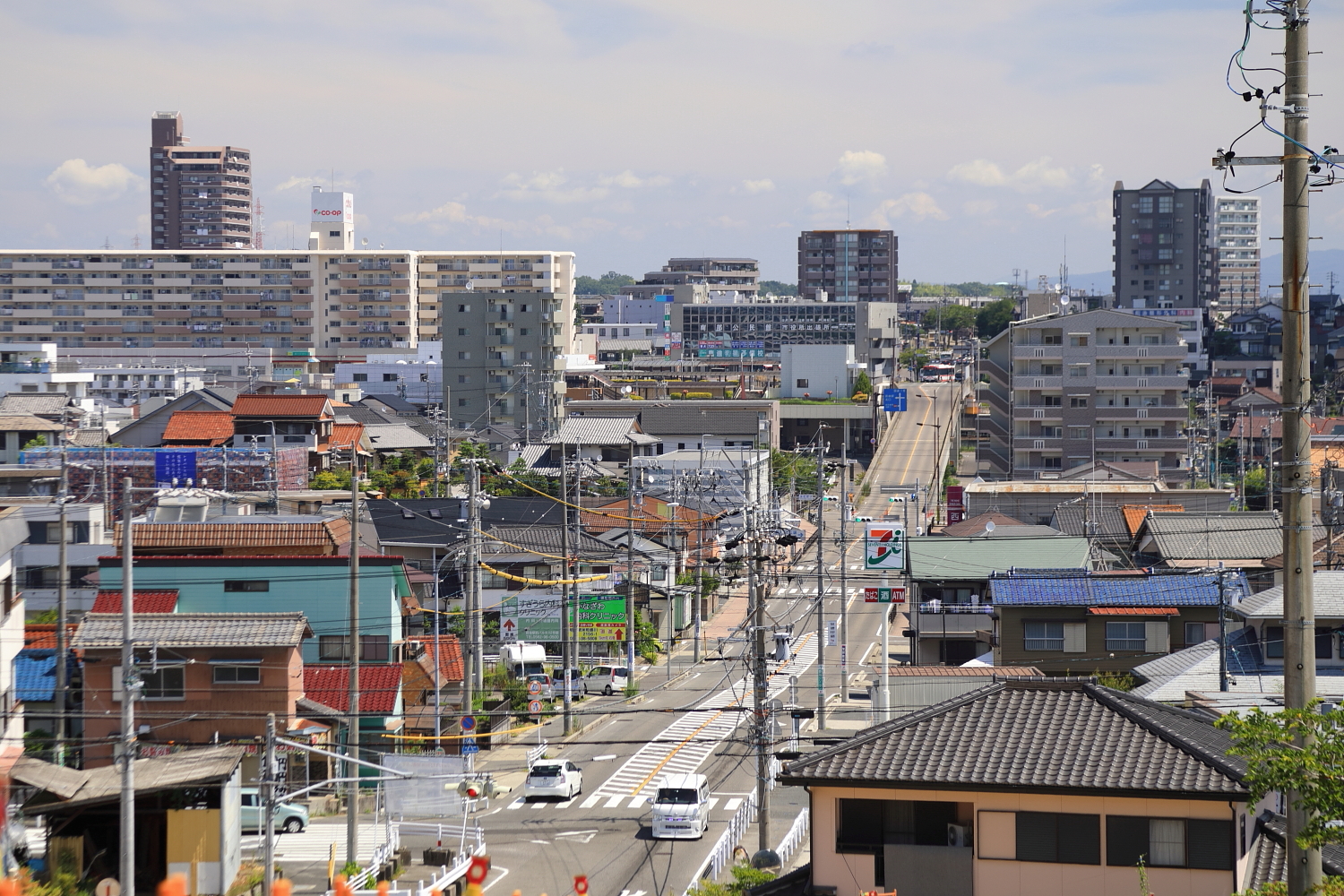 Orașul a cărui administrație recomandă locuitorilor să limiteze folosiea smartphone-ului la doar două ore pe zi. Care este motivul