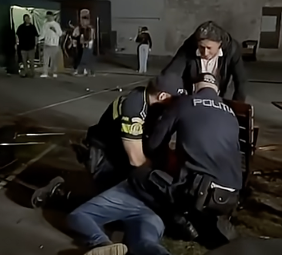 Președintele organizației municipale UDMR Brașov, scos cu cătușele dintr-un liceu: de ce a făcut scandal încât a fost nevoie de poliție